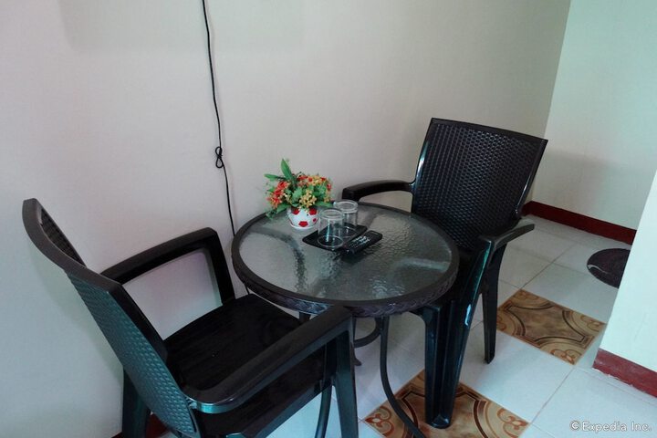 Dining Photos