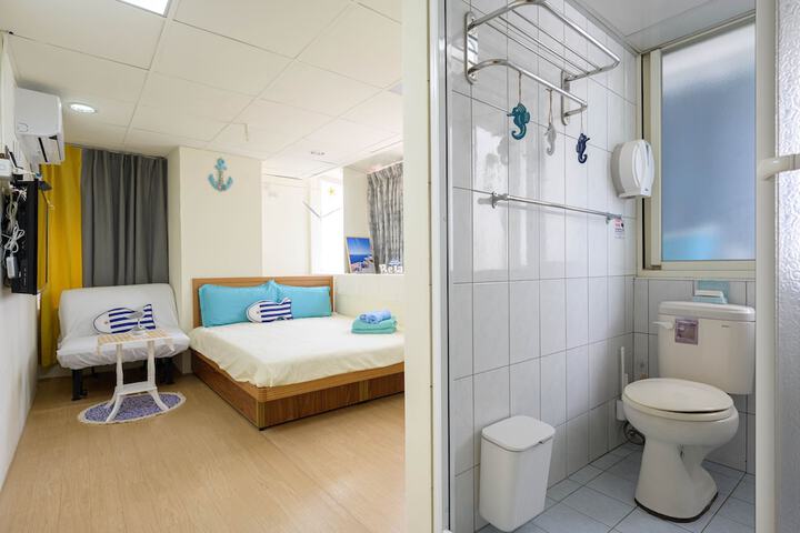 Room 52 of 129