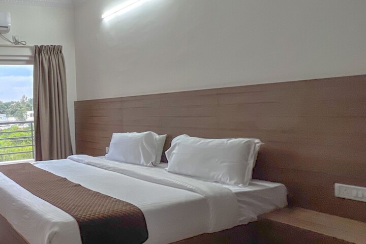 Room 42 of 76