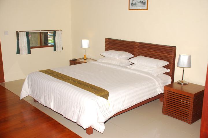 Room 13 of 47