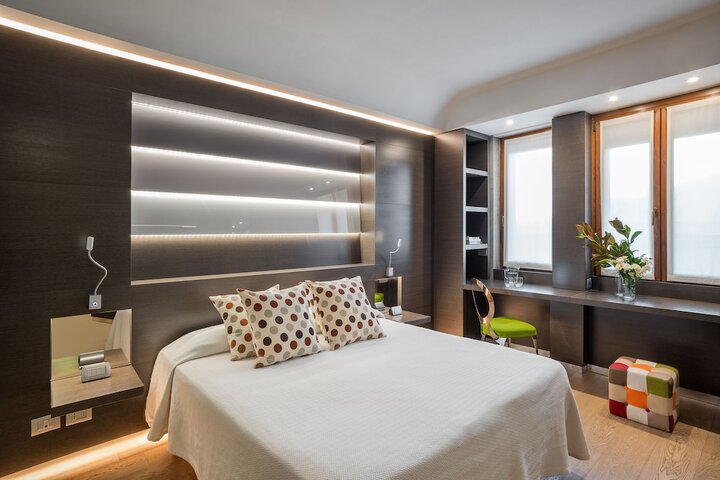 Room 14 of 62