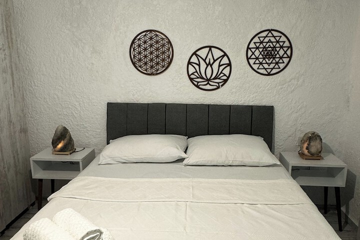 Room 37 of 45