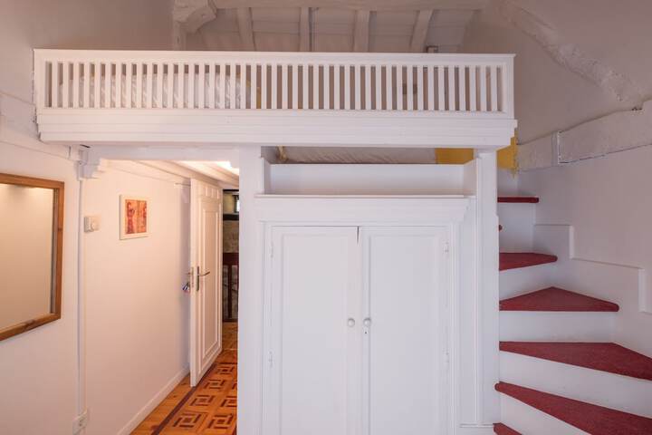 Room 14 of 78