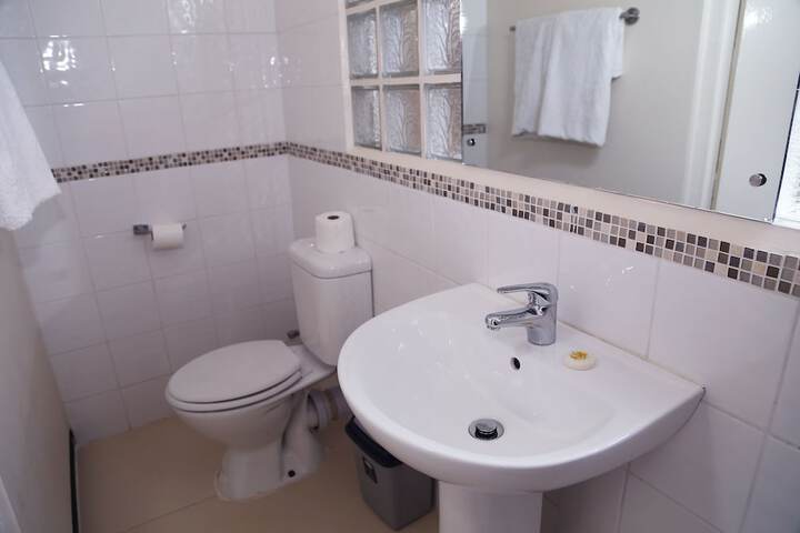 Room 35 of 112