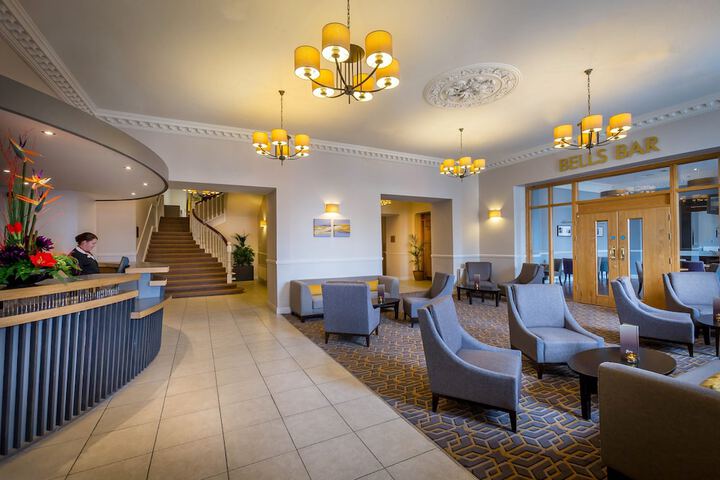 Hotel Lobby