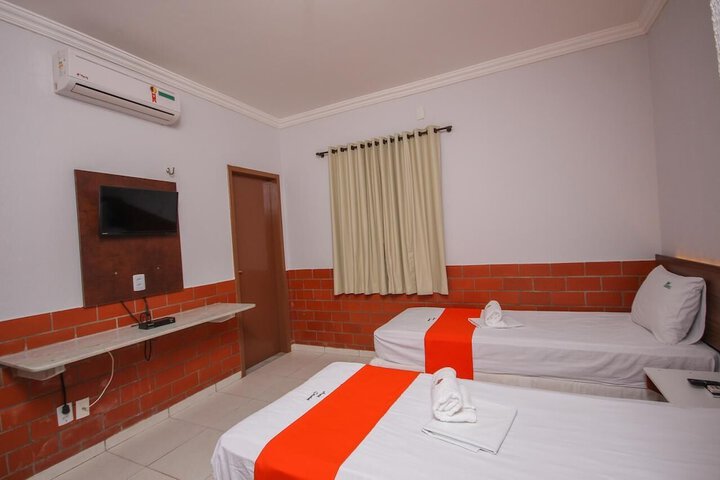 Room 5 of 30