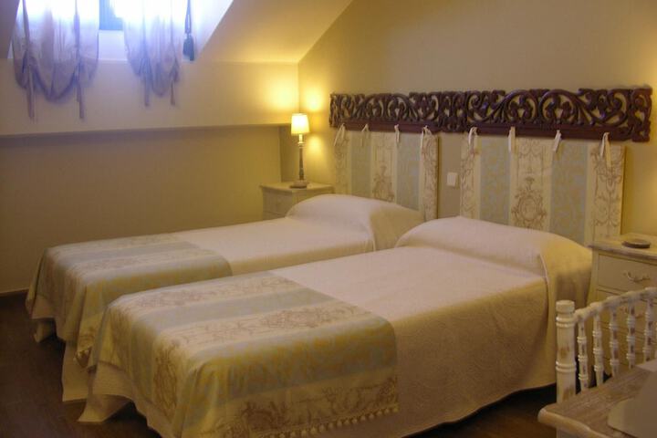 Room 14 of 40