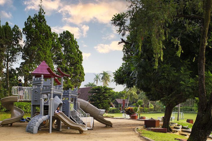 Children's play area - outdoor