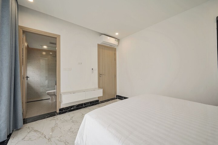Room 38 of 501