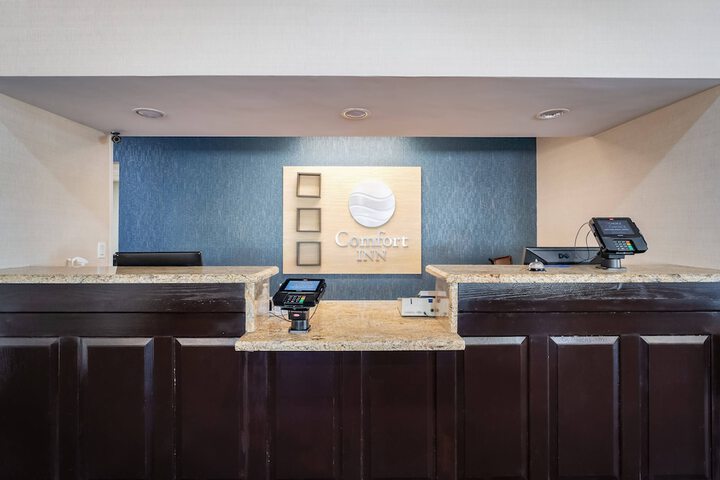 Hotel Interior 11 of 67