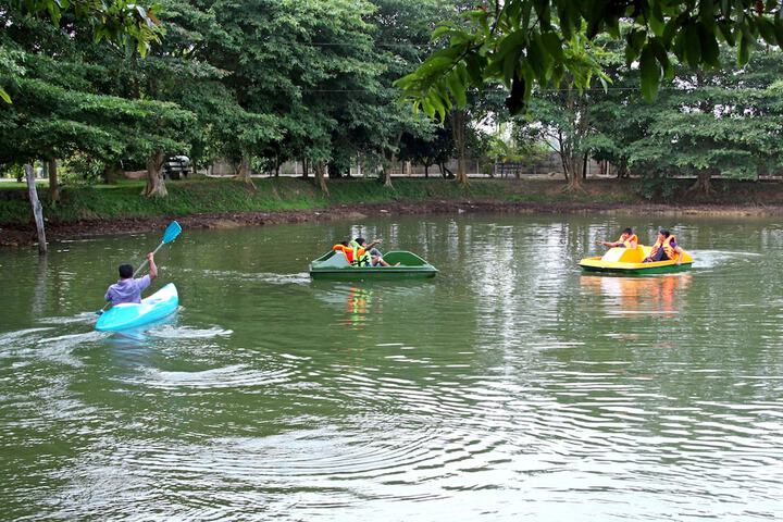 Water Sports 19 of 32