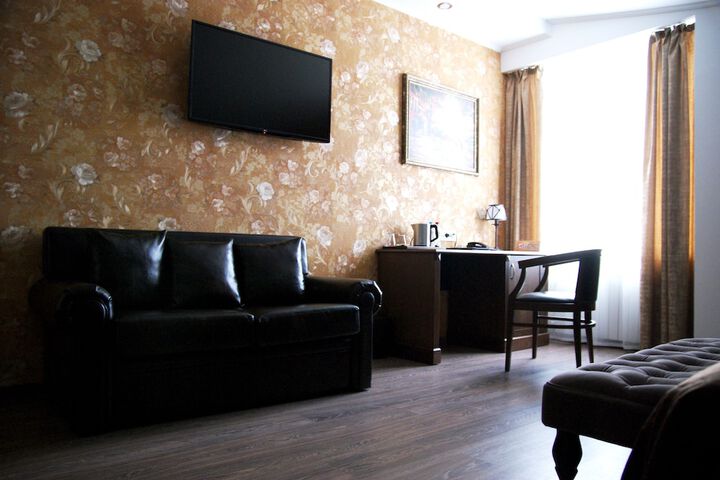Room 55 of 118