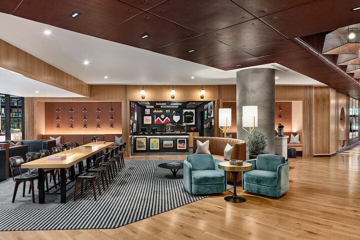 Hotel Interior 7 of 121