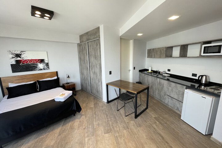 Room 8 of 50