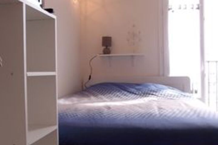 Room 16 of 44