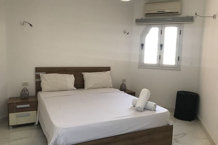 Room 16 of 126