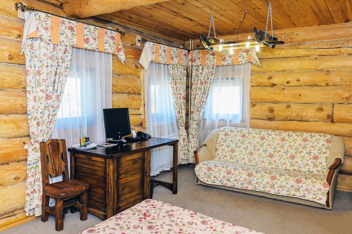 Room 14 of 45