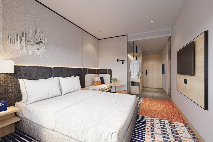 Room 2 of 19
