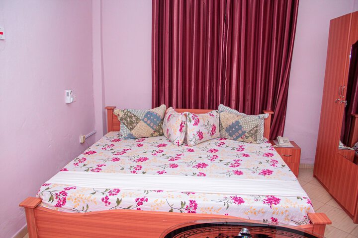 Room 14 of 53