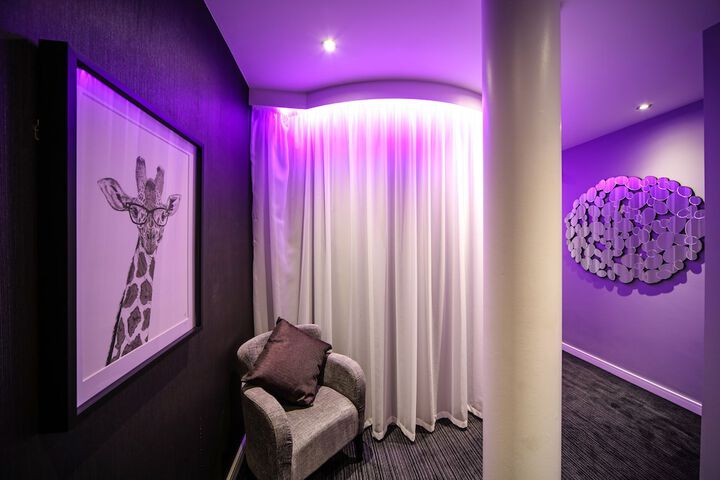 Room 11 of 60