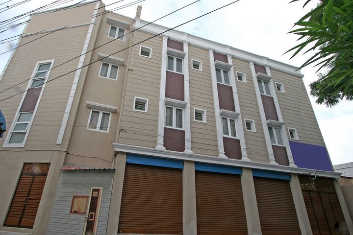 Hotel 8 of 14