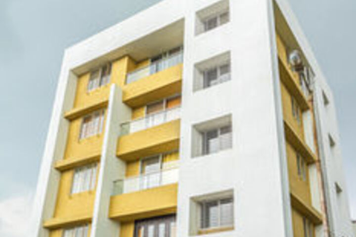 Treebo House Khas Suites