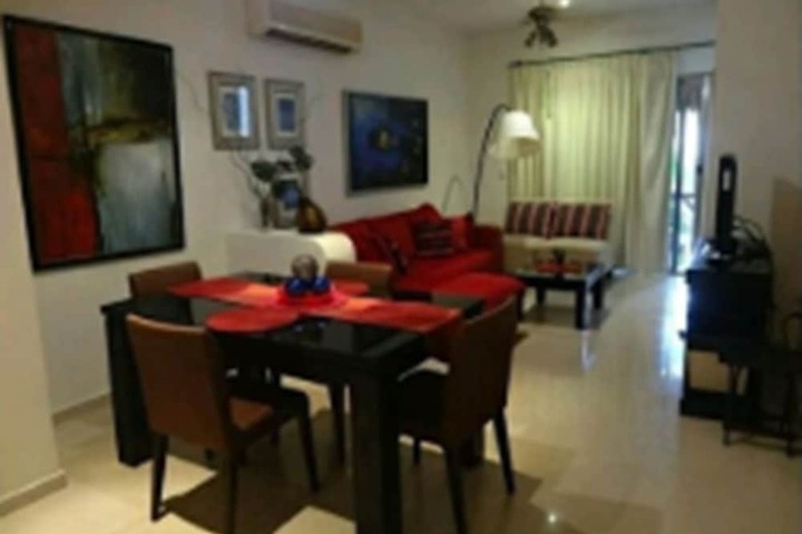Room 5 of 14