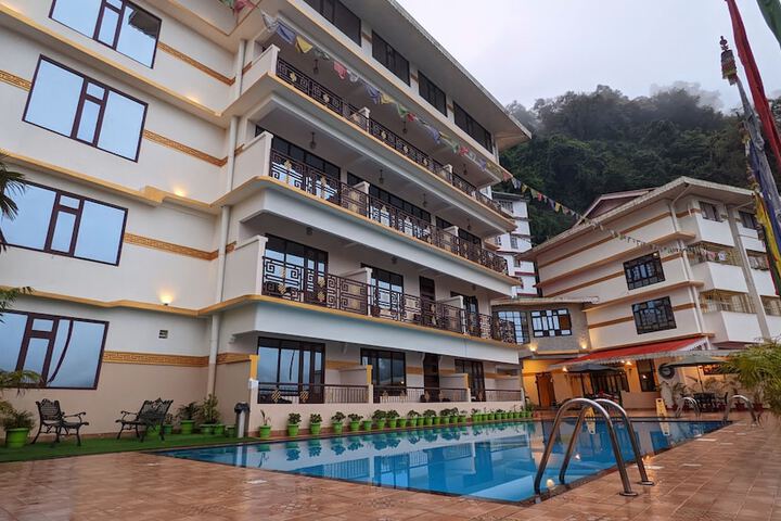 Hotel 33 of 36