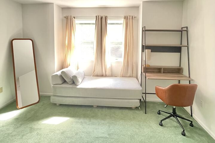 Room 8 of 36