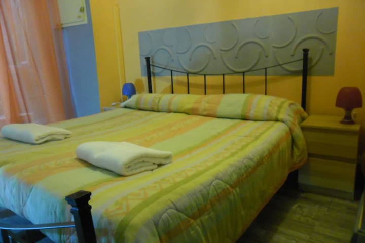 Room 20 of 37