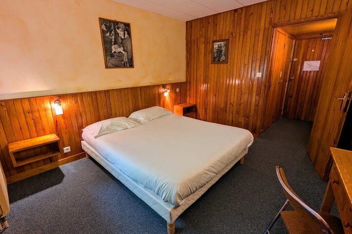 Room 17 of 52