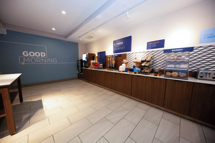 Food court