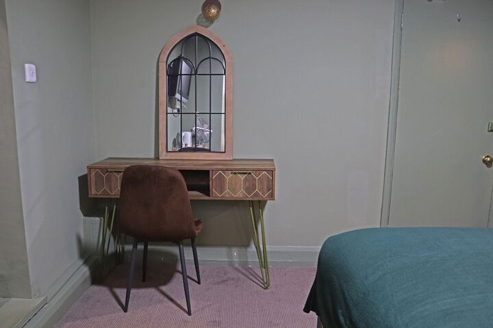 Room 41 of 140