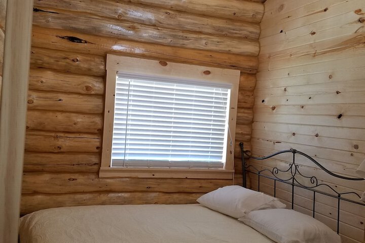 Room 47 of 109