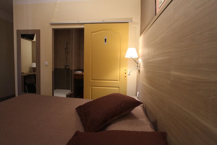Room 29 of 41