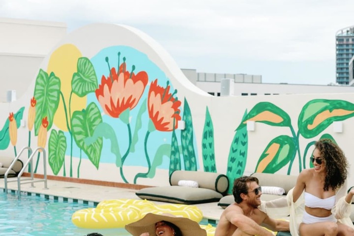 Pool 63 of 185