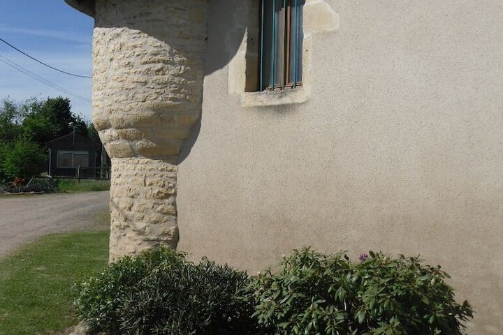 Hotel Exterior 2 of 19