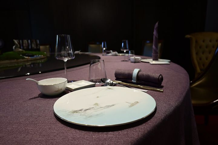 Dining 52 of 106