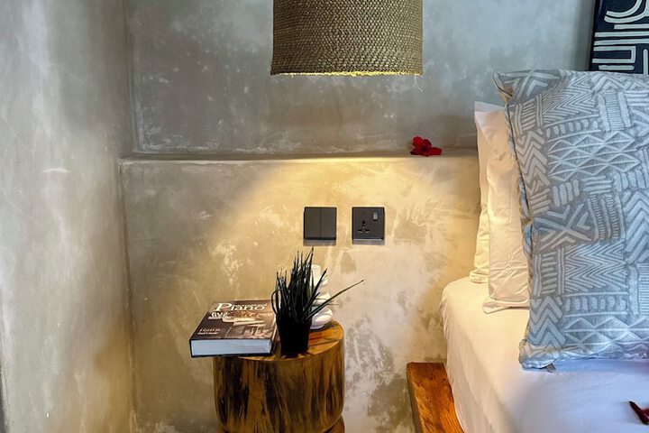 Room 25 of 70