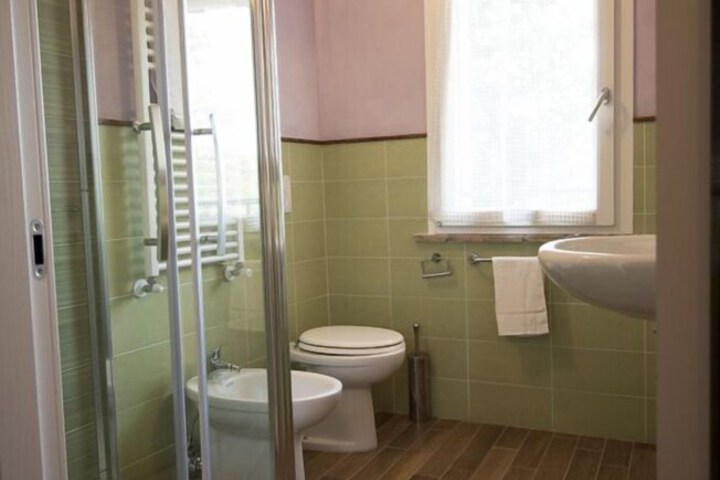 Room 15 of 52