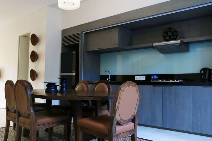 Room 15 of 73