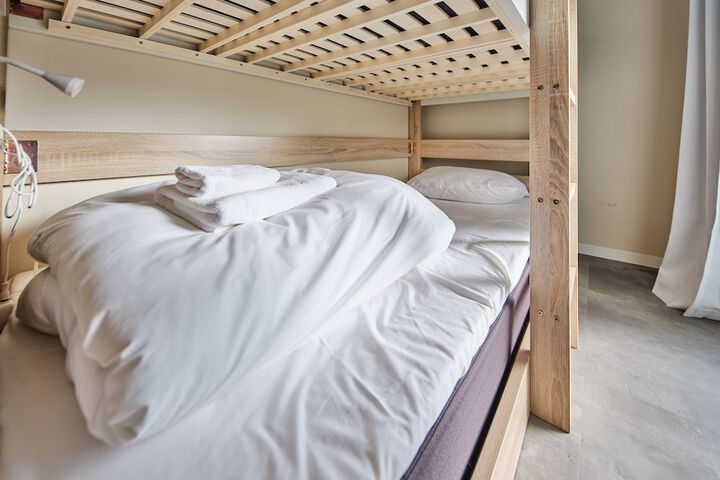 Room 14 of 21