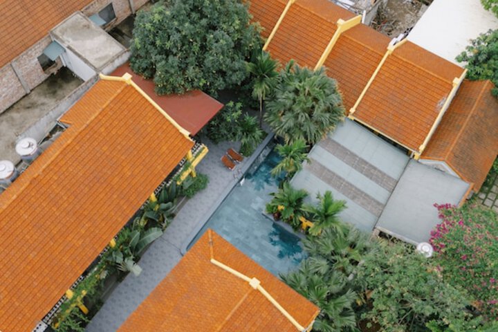 Hotel 83 of 91