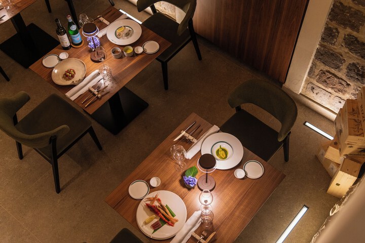 Dining 118 of 155