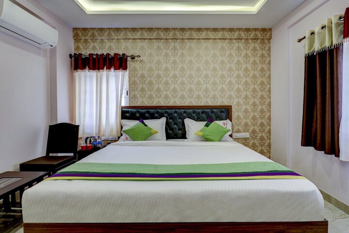 Room 7 of 26