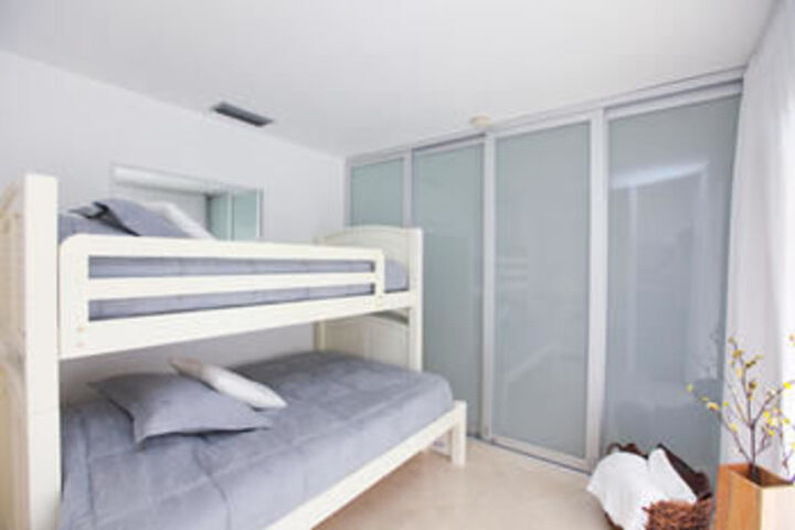 Room 162 of 524