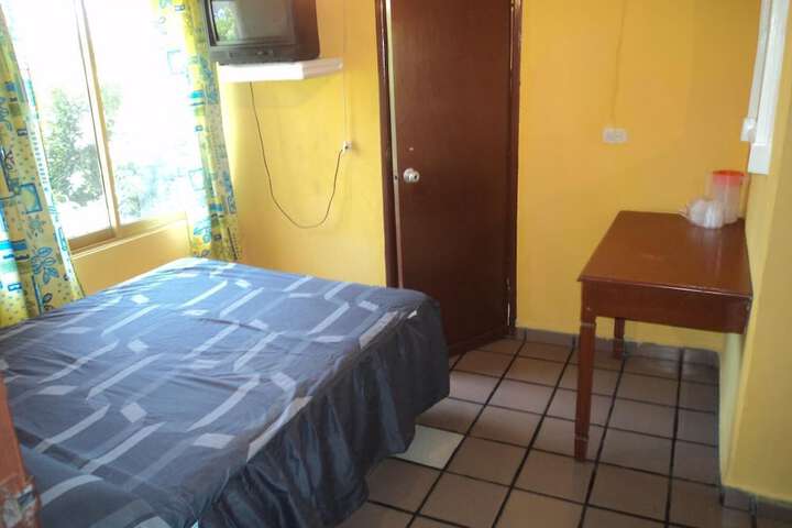 Room 14 of 26
