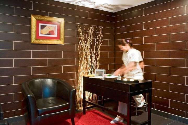 Hotel Interior 94 of 112