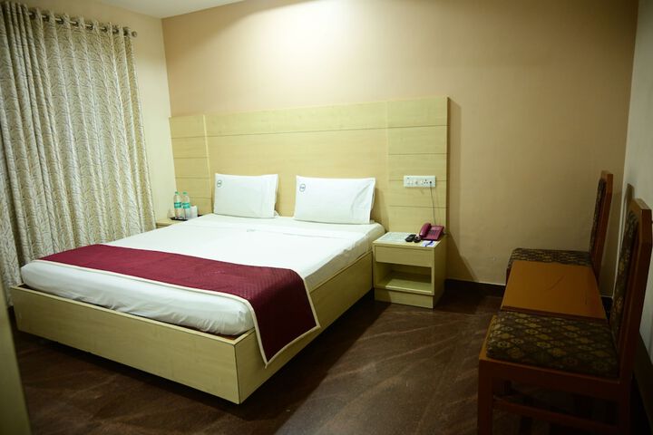 Room 3 of 6