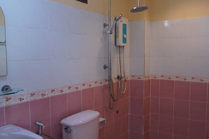Room 30 of 40